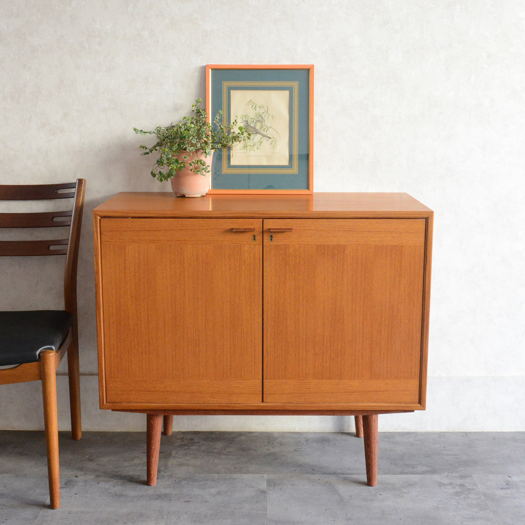 スウェーデンヴィンテージ OLD IKEA キャビネット5-159 – Rowan.inc