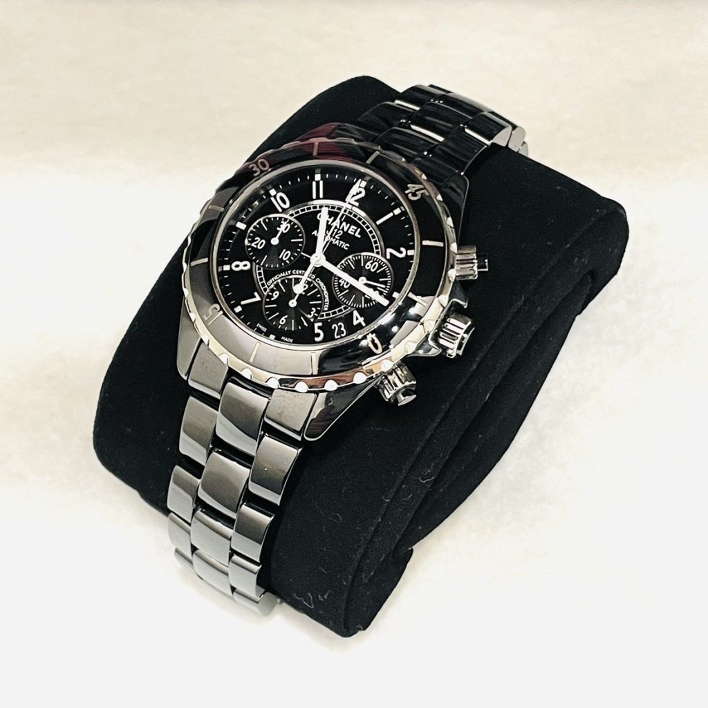 CHANEL シャネル J12 クロノグラフ H0940 ブラック セラミック 41mmの
