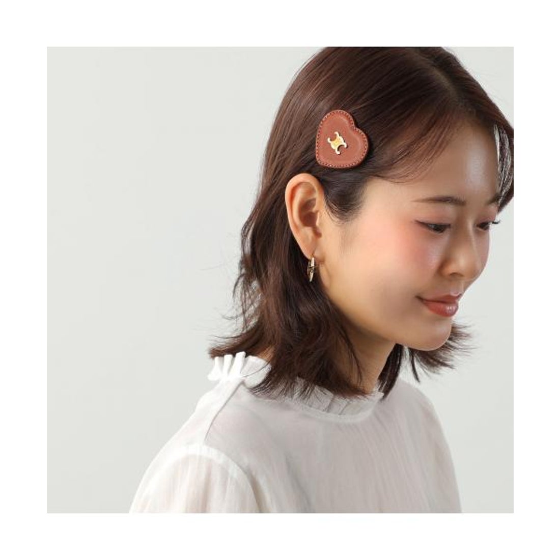 セリーヌ CELINE CELINE ヘアクリップ 461OI3BCF トリオンフ （04TG