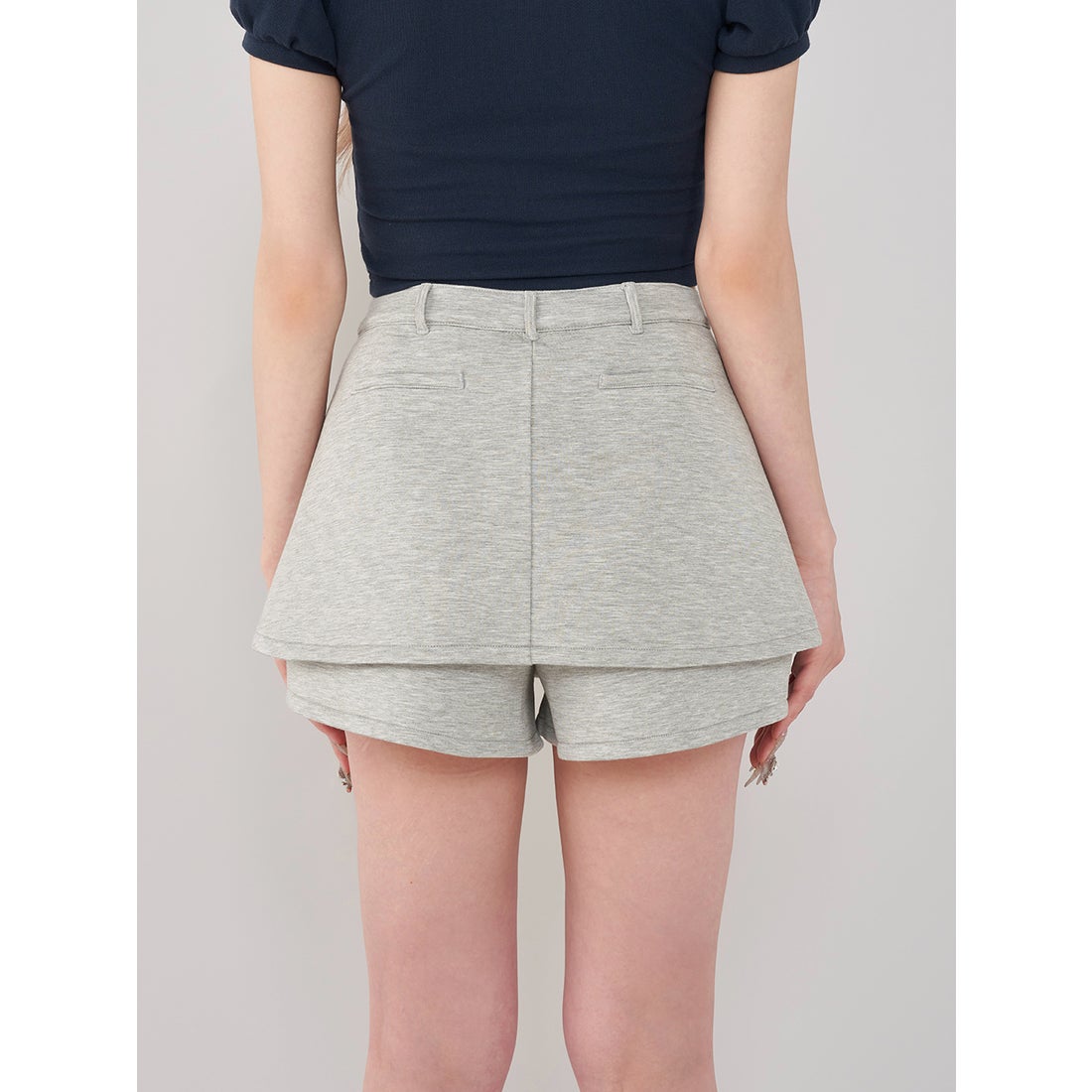 ダーリッチ Darich シルエットカットスカートライクショートパンツ