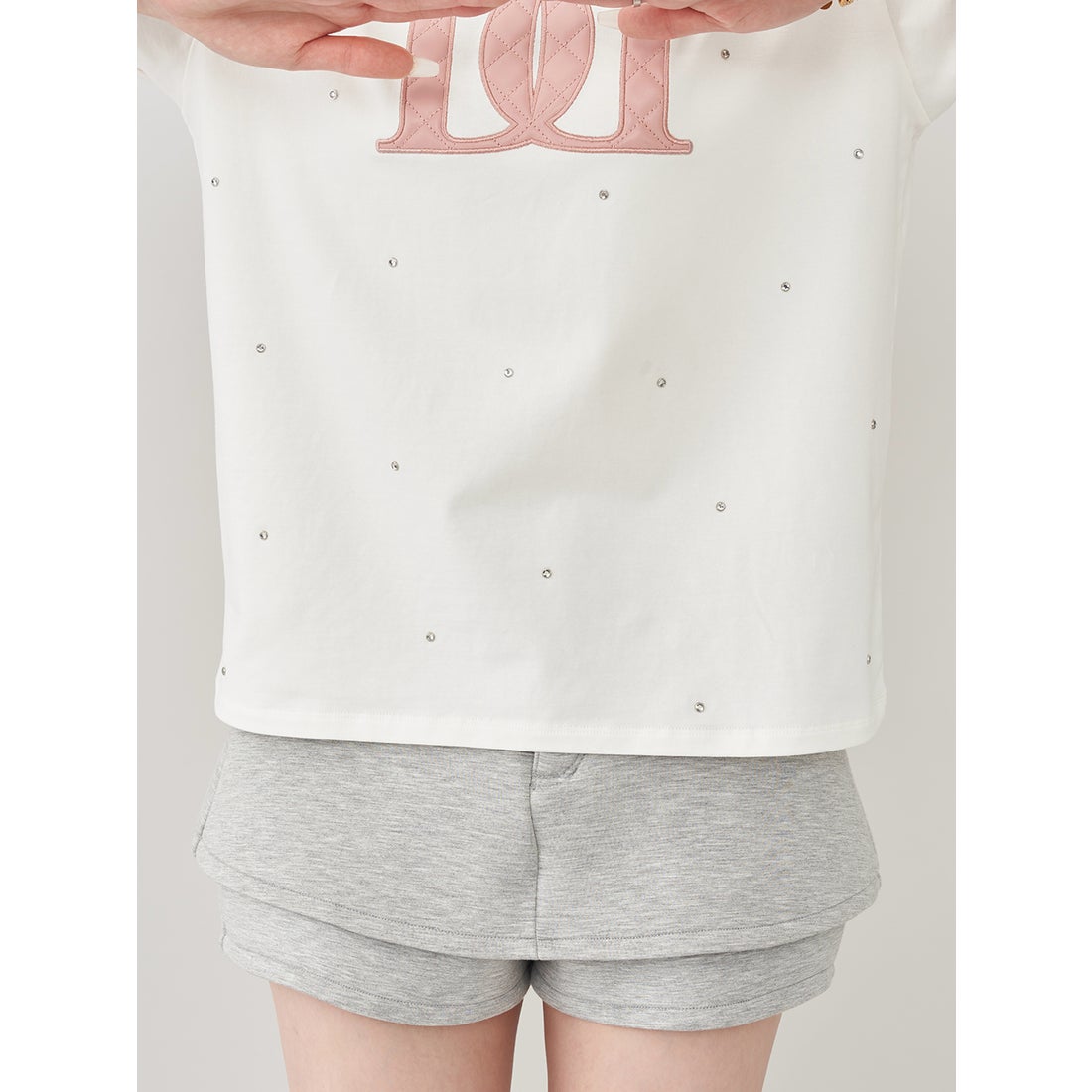 ダーリッチ Darich キルティングアップリケビジューTシャツ （ブラック