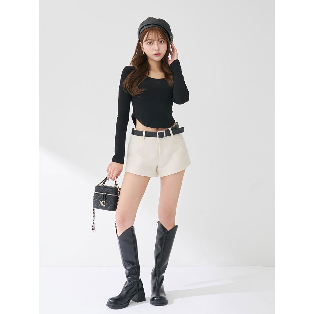 ダーリッチ Darich カーブシェイプシルエットロングTシャツ （ブラック