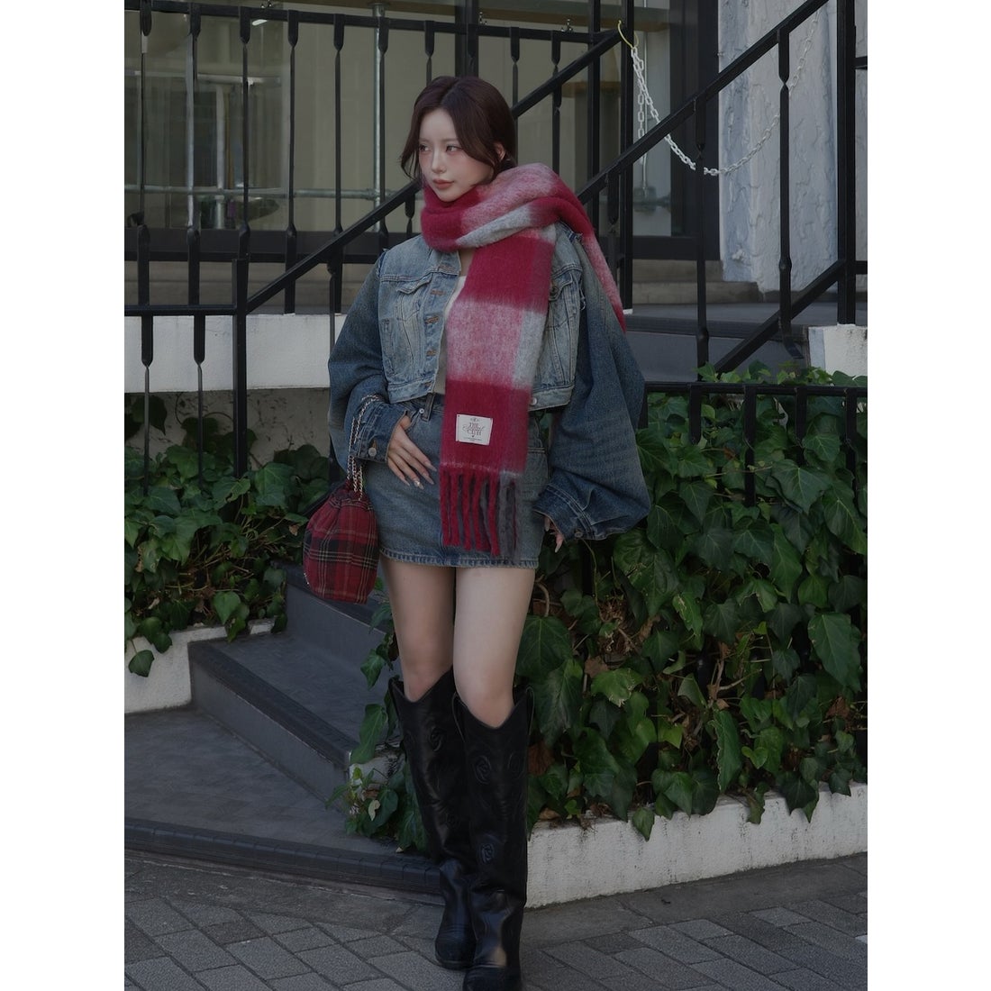 ダーリッチ Darich バックカーブデニムミニスカート （ブルー