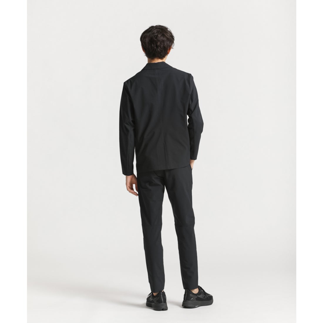 MoveSport 【THE ONE】テーラードジャケット -デサントストア-DESCENTE