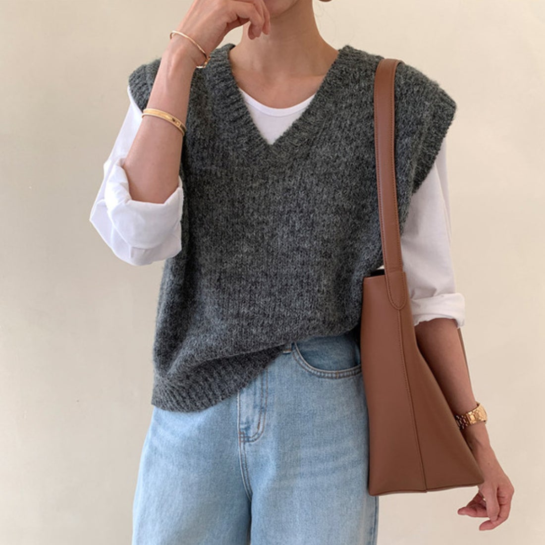 フォースメント Forcement Vネックゆるシルエットのニットベスト