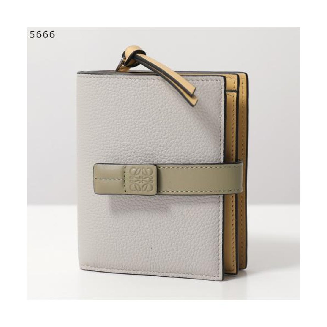 ロエベ LOEWE LOEWE 二つ折り財布 COMPACT ZIP C660Z41X （5666/SHELL