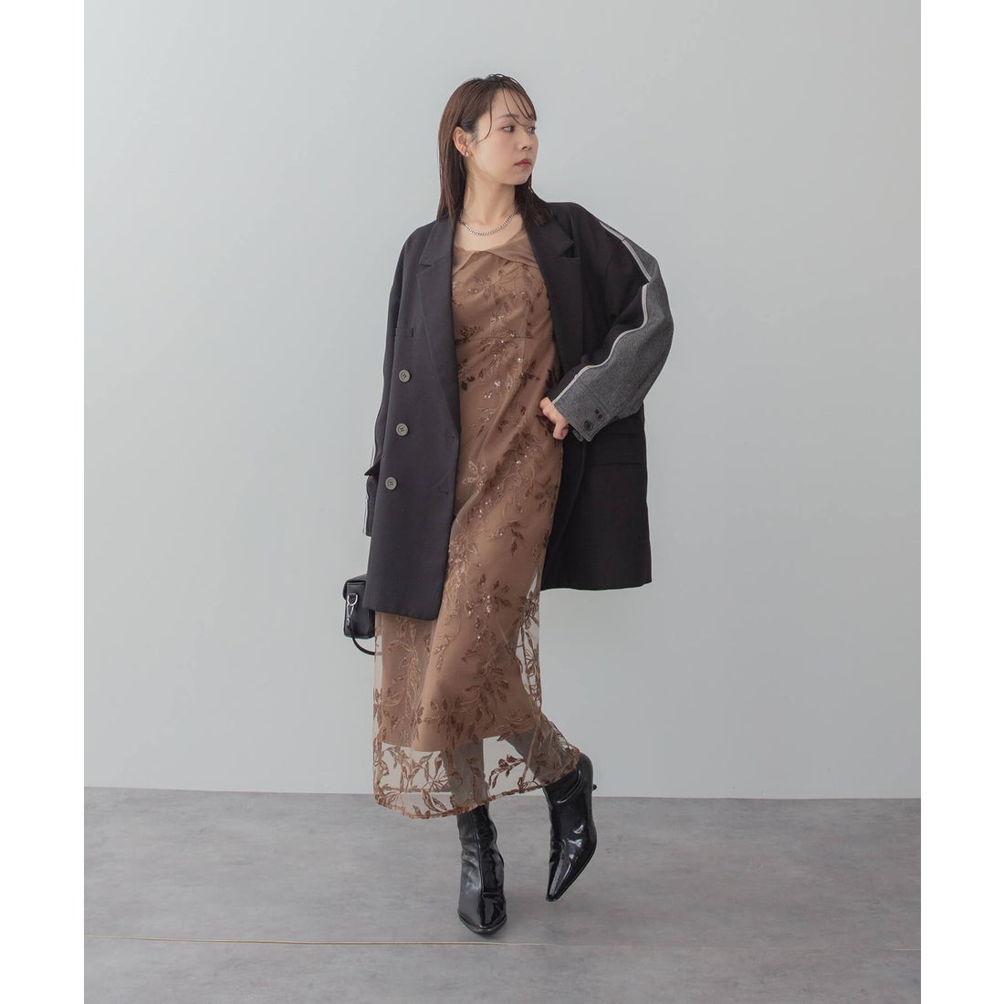 レジャ Leja チュールロングスリーブリーフIラインドレスワンピース