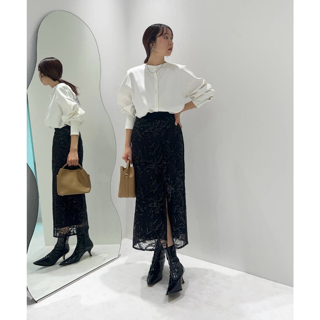 レジャ Leja シアーパフスリーブペプラムスパンコール花柄Iライン
