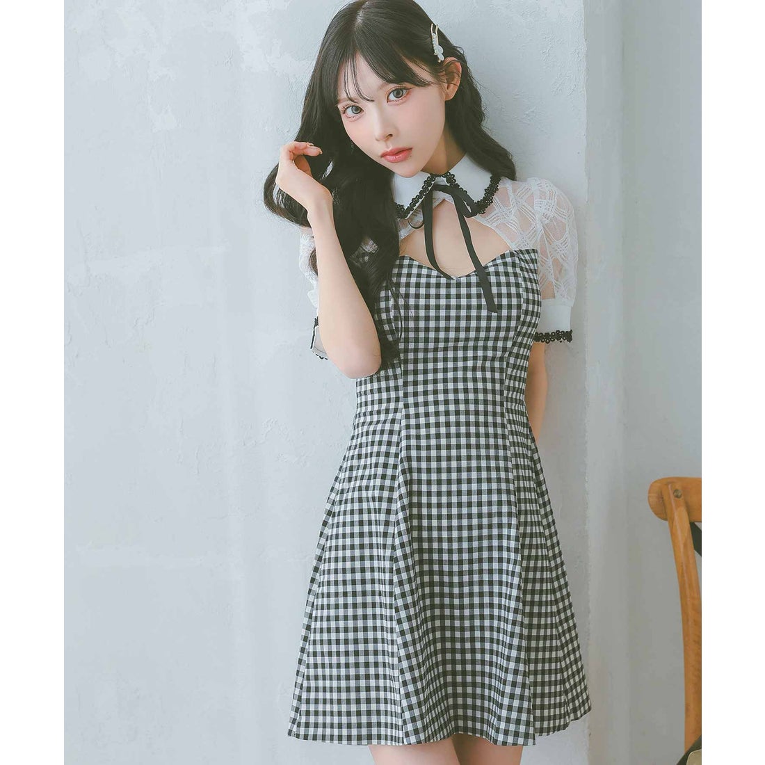 ティカ Tika 襟付きネックリボンバストカットチェック柄半袖ガーリー