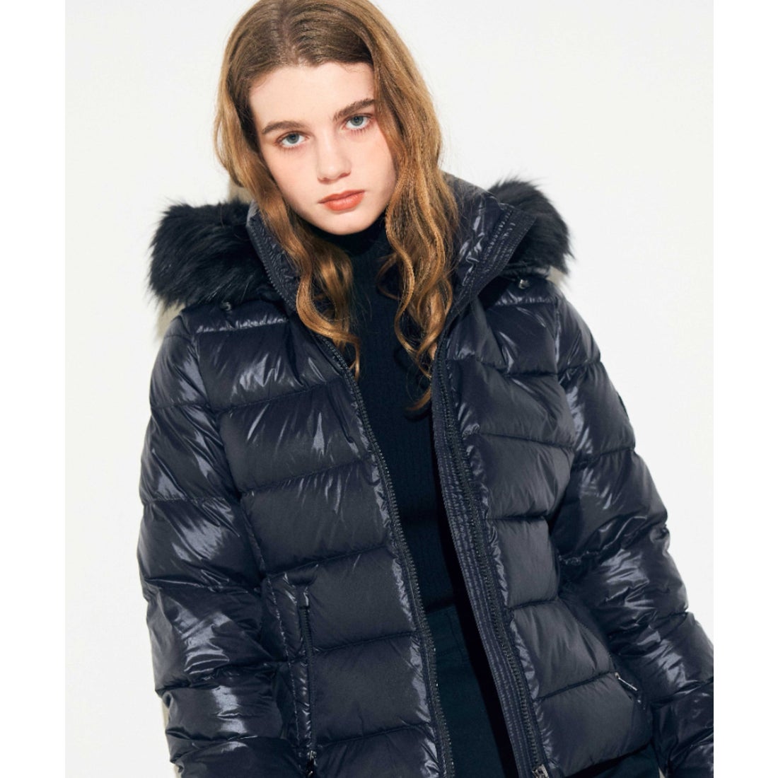 トミー ヒルフィガー TOMMY HILFIGER イミテーションファー付きグロス