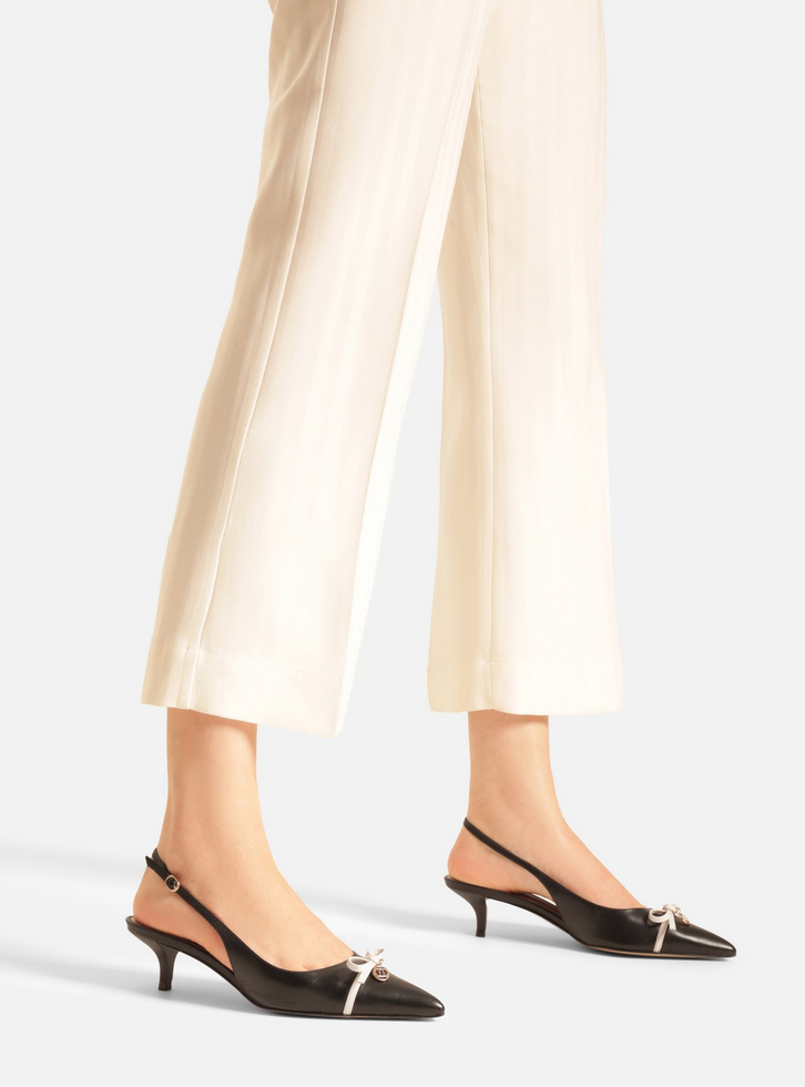 Scarpin Preto Couro Salto Baixo Slingback Laço | ZZ MALL