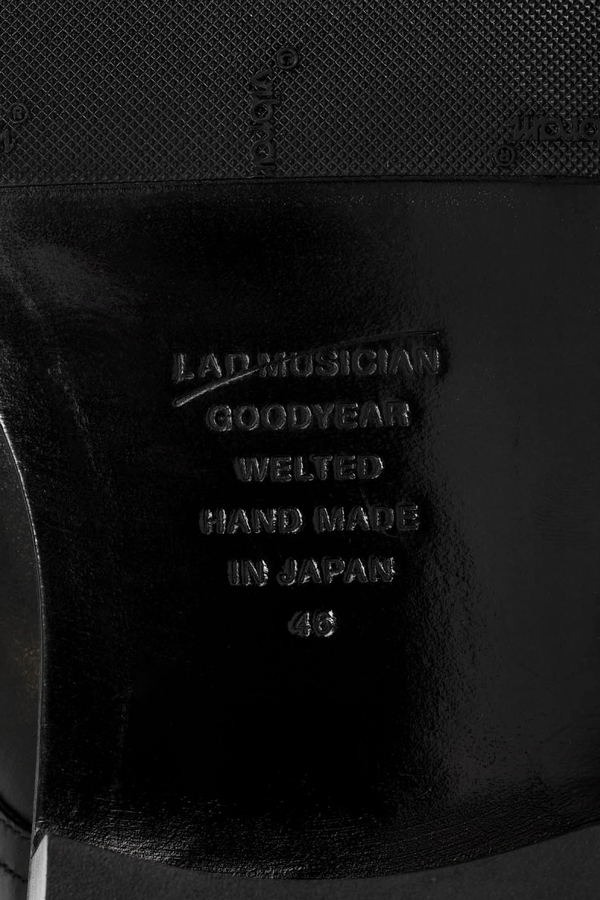 2223910_25D7.jpg