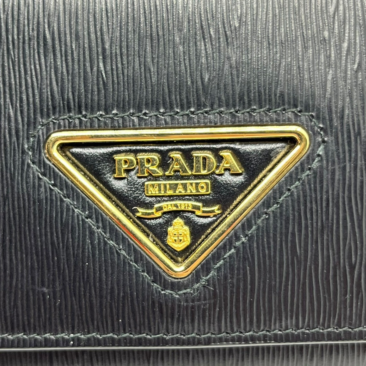 PRADA(プラダ) 2CNO VITELLO MOVE MOVE TR レザー 長財布 1MH132