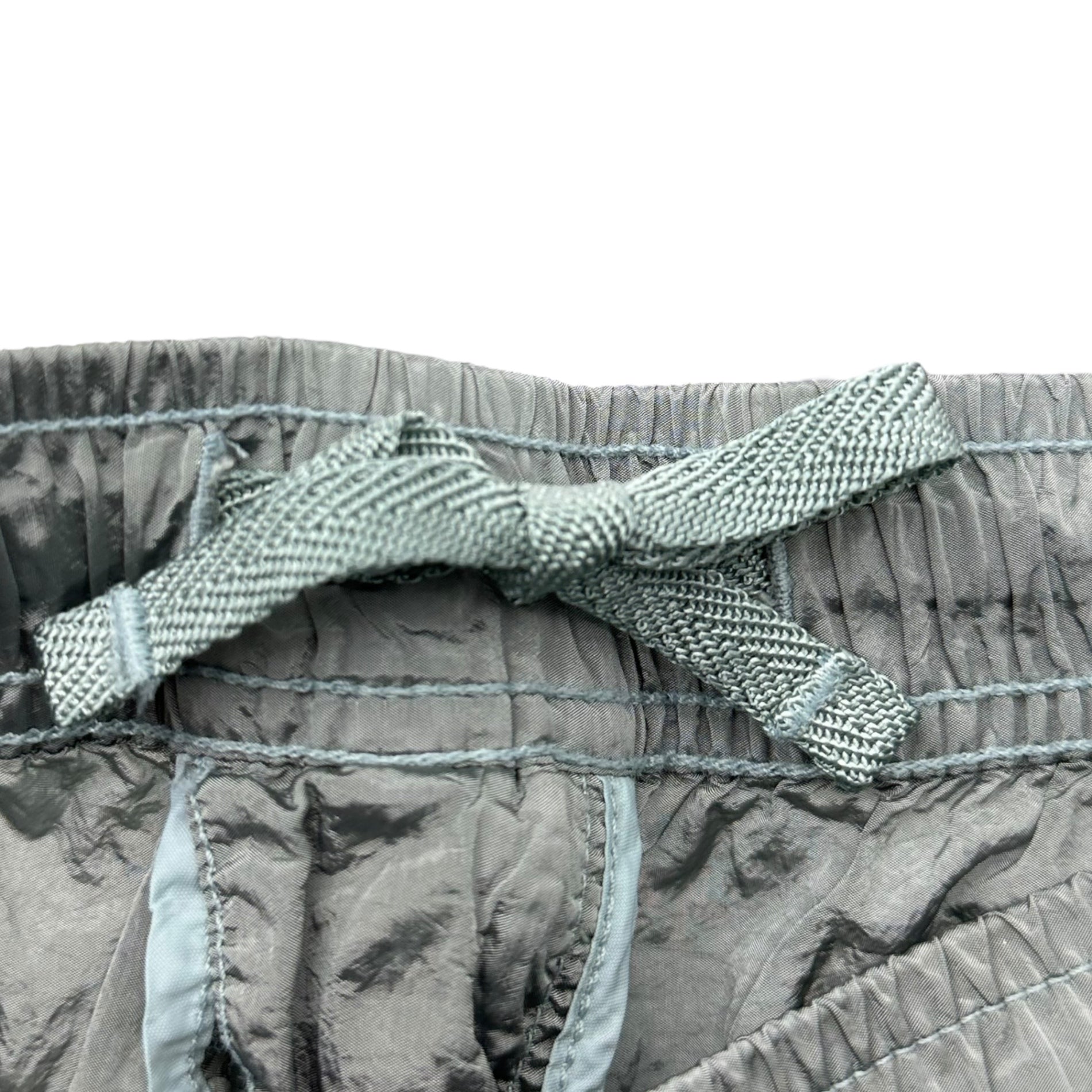 STONE ISLAND(ストーンアイランド) 23AW NYLON METAL IN ECONYLON