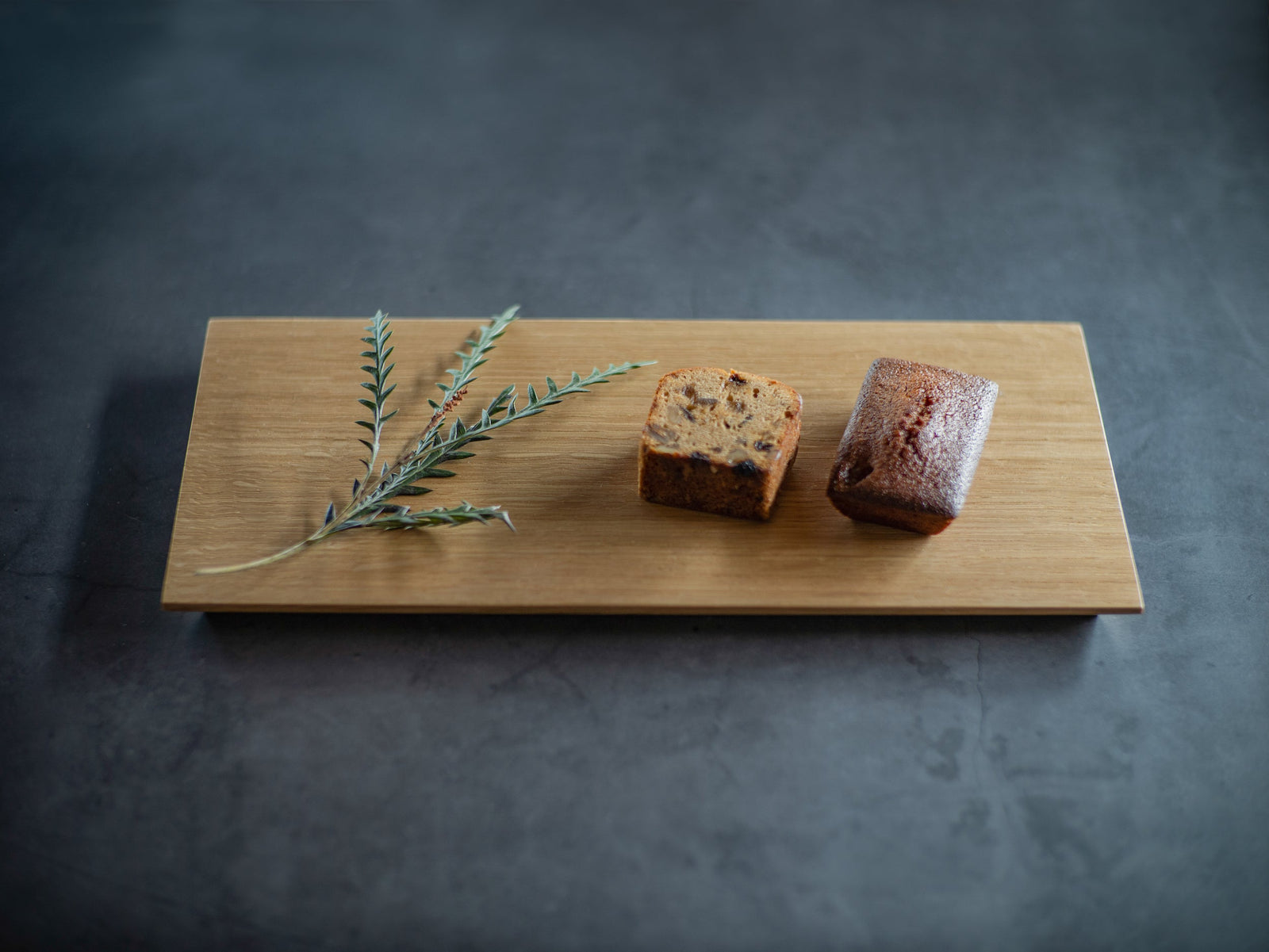 tsuki-jiri-wood-plate-oak-flat