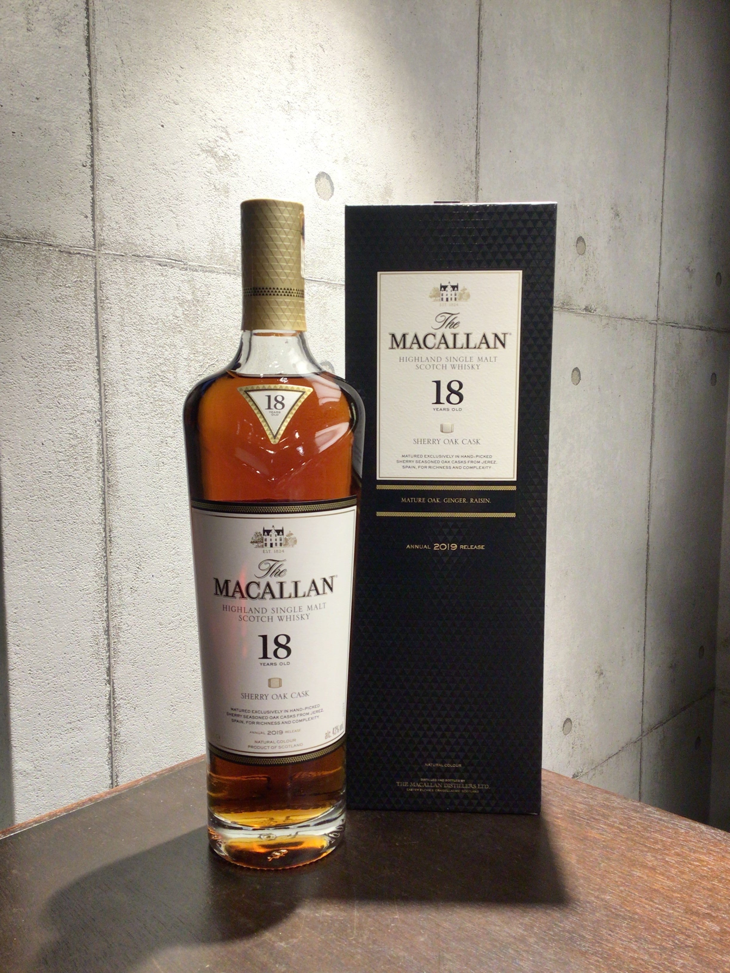 マッカラン 18年 シェリーオーク – 元町WHISKY オンラインショップ EC