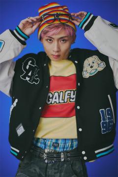 LiSA x GoneR Stadium Jumper Green/Ivory / ロックファッション