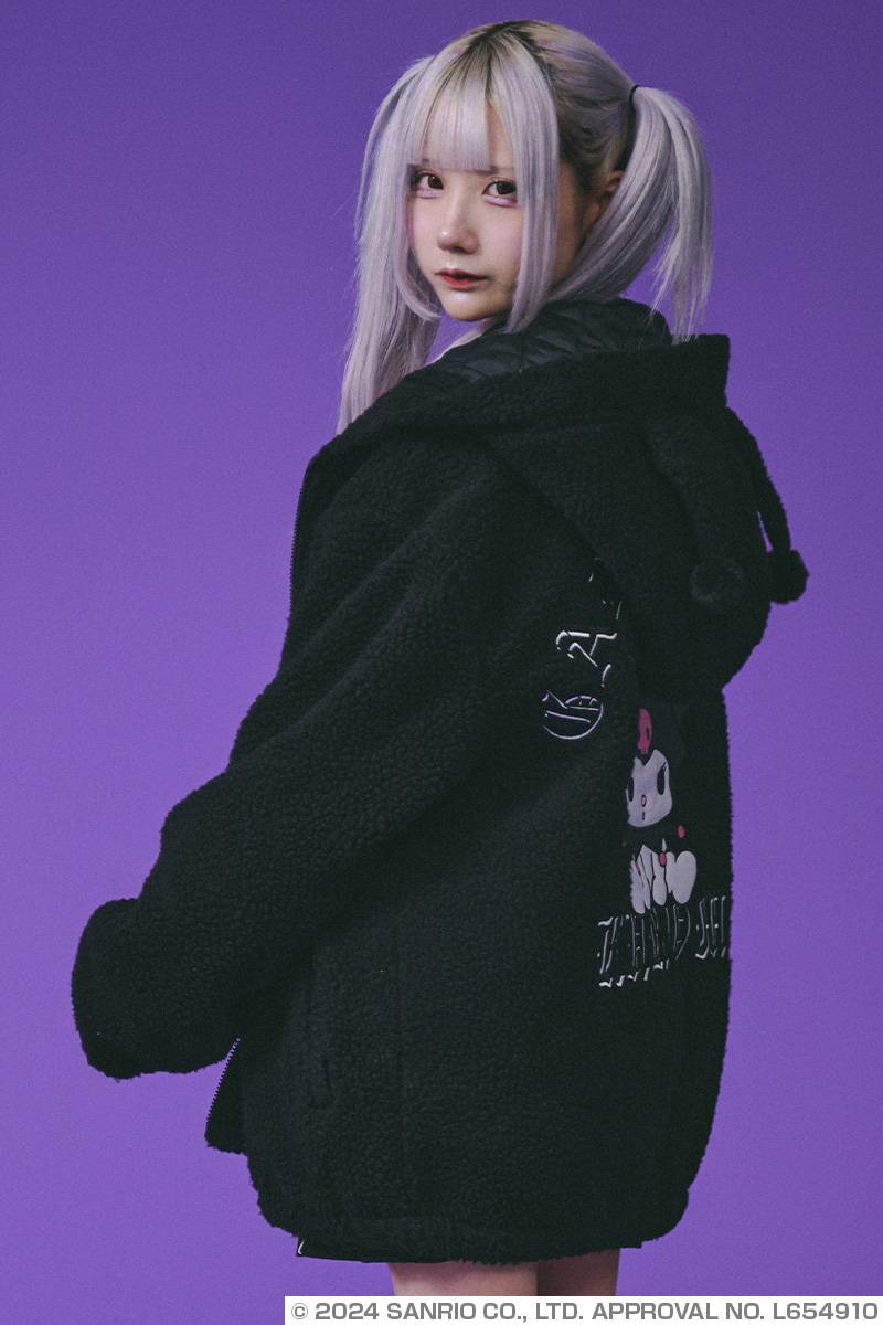 クロミ×GALFY(ガルフィー) モコモコ丸ボアずきんパーカー - Black