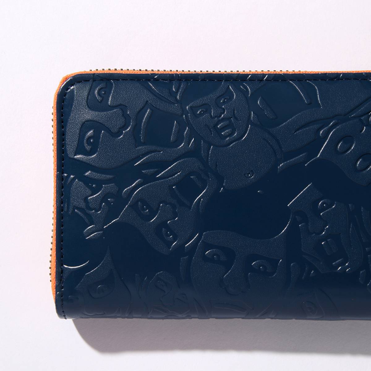 予約商品】PUNK DRUNKERS アイツ総柄長財布 - BLUE / ロック