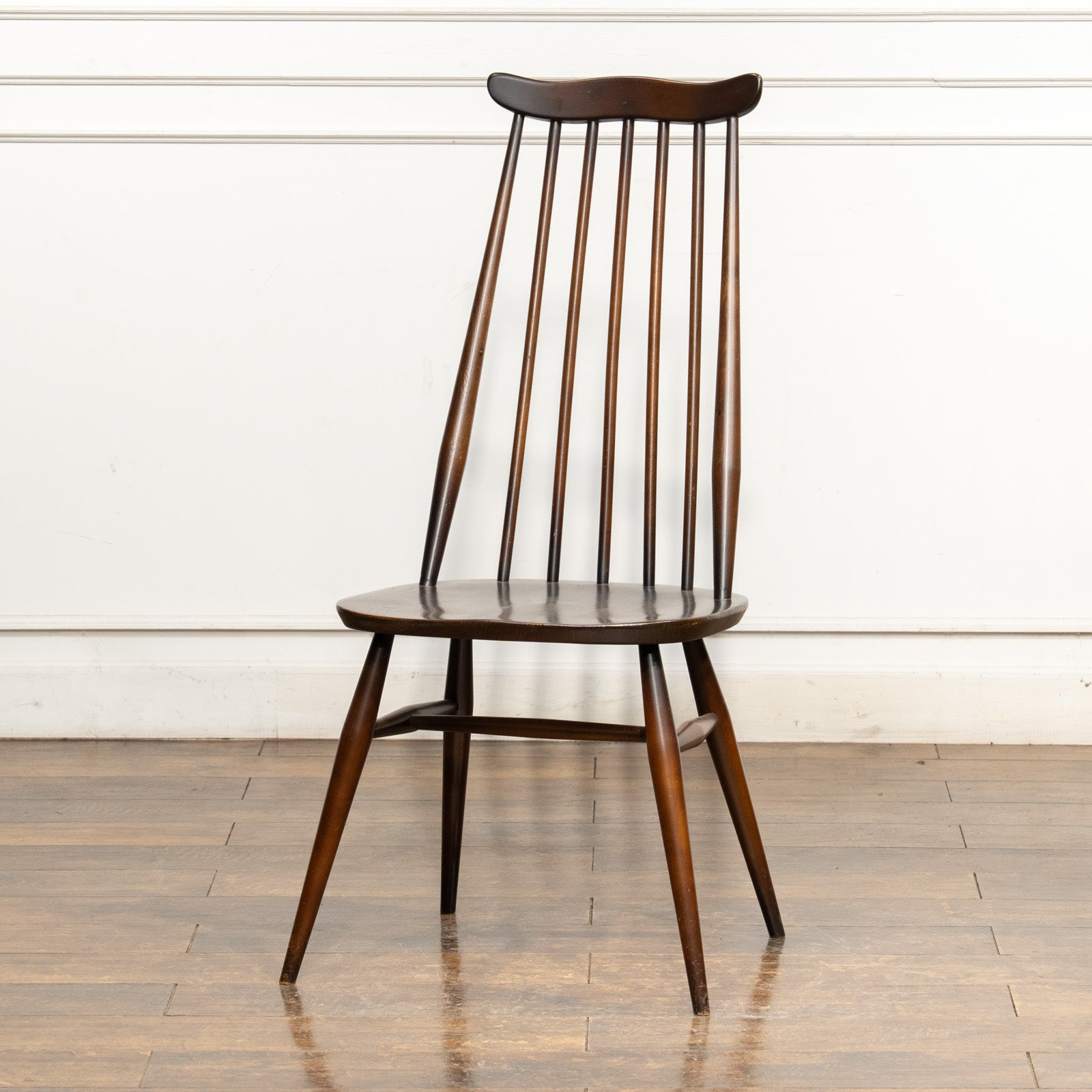 Ercol（アーコール）ヴィンテージ家具｜英国伝統の名作デザイン – THE