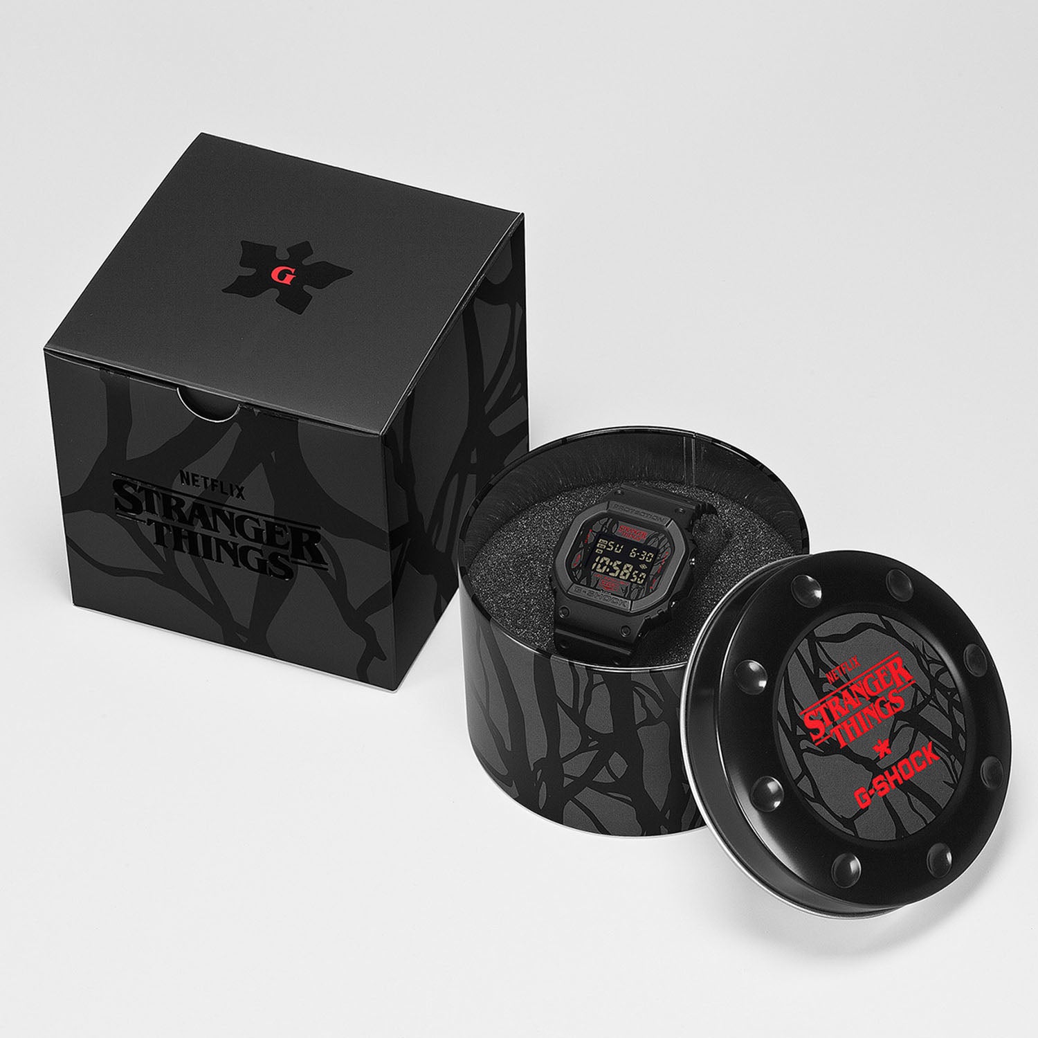 Gショック】Stranger Things コラボレーションモデル / DW-5600STT-1JR