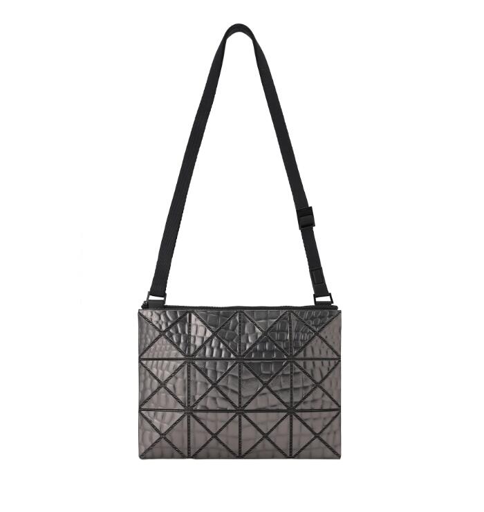 楽天市場】 バオバオ イッセイミヤケ BAO BAO ISSEY MIYAKE【CUBOID