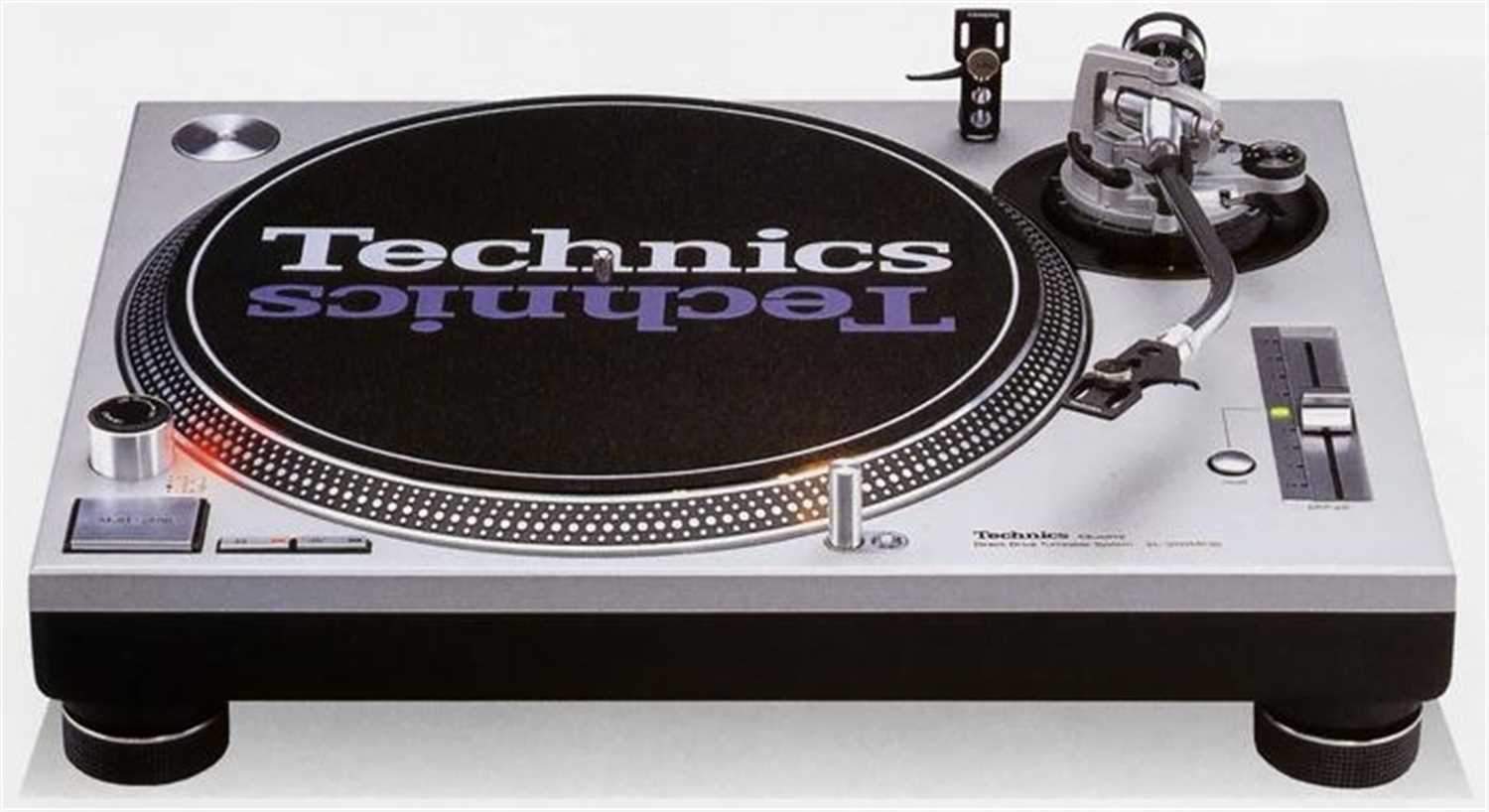 2379Technics DJ用ターンテーブル SL-1200MK3D セット Technics sl1200