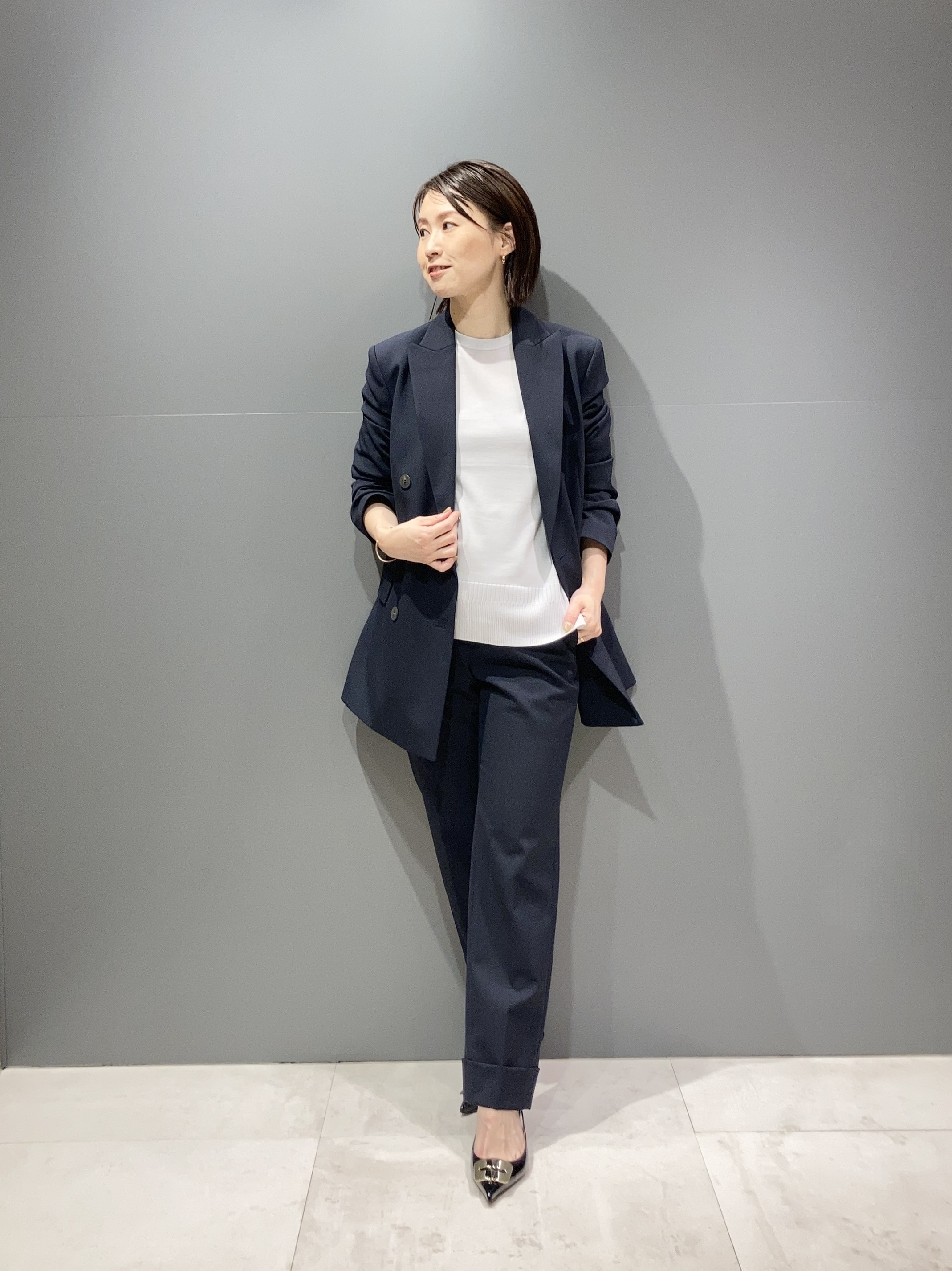 人気✨セオリー 美品✨セオリーリュクス ノーカラー セットアップ