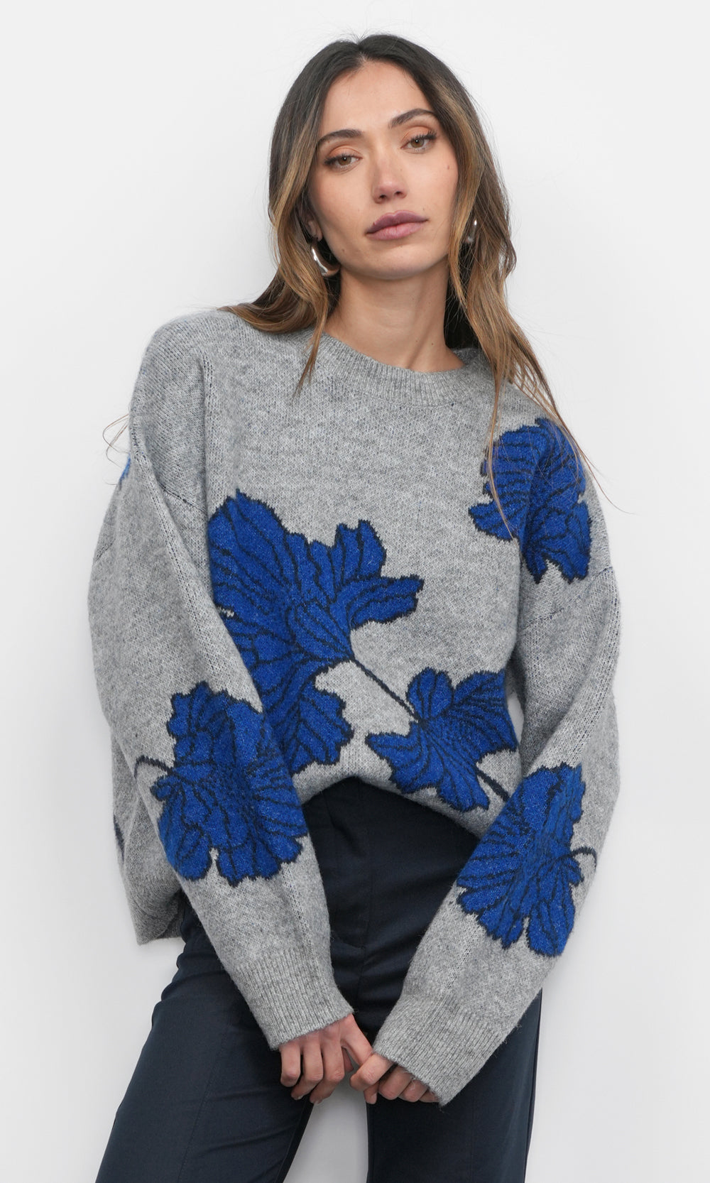 Bennett Intarsia Flower Sweater | Greylin Collection
