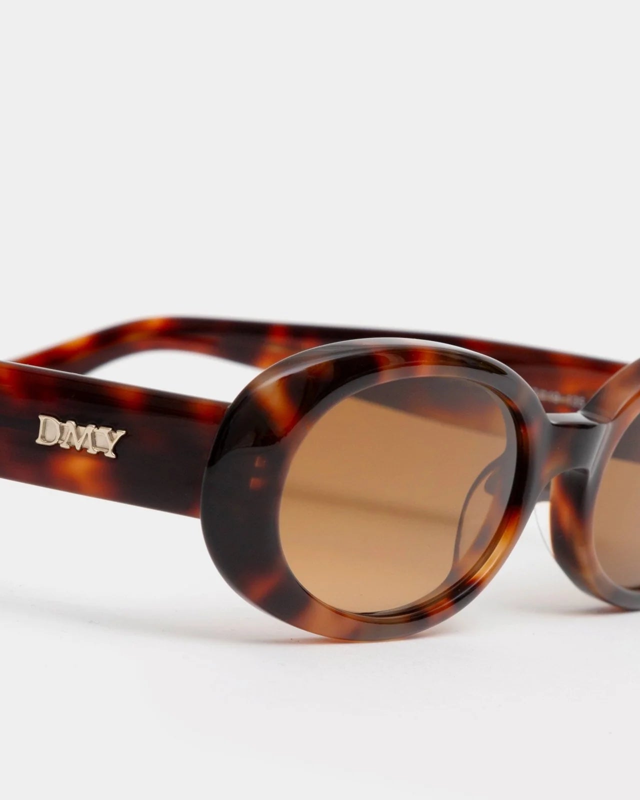 DMY STUDIOS Valentina Sunglasses in Havana – JONES + CO