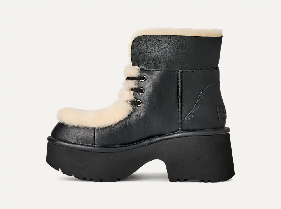 UGG® Women's Esmee Leather Lace Up – SOLE DESIRE // RUN NEWPORT
