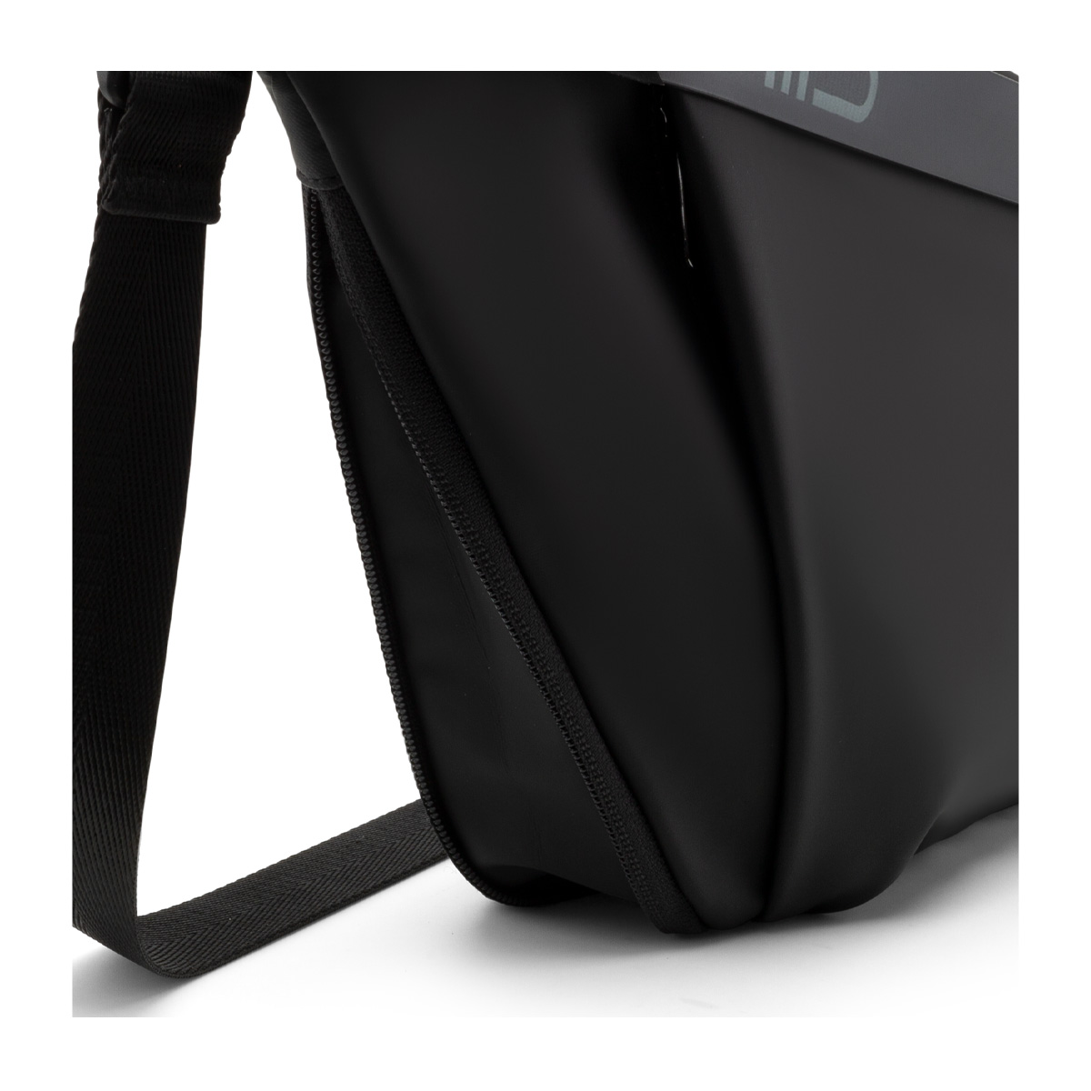ニード ボディバッグ メンズ レディース FINO IV F4 NIID URBANATURE