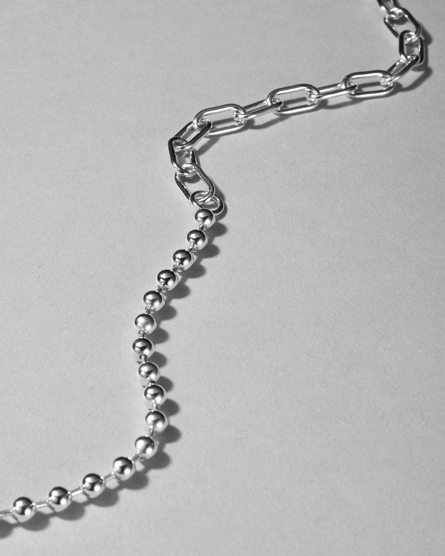 The Day of the Wind Necklace MOOR – SIRI SIRI | シリシリ