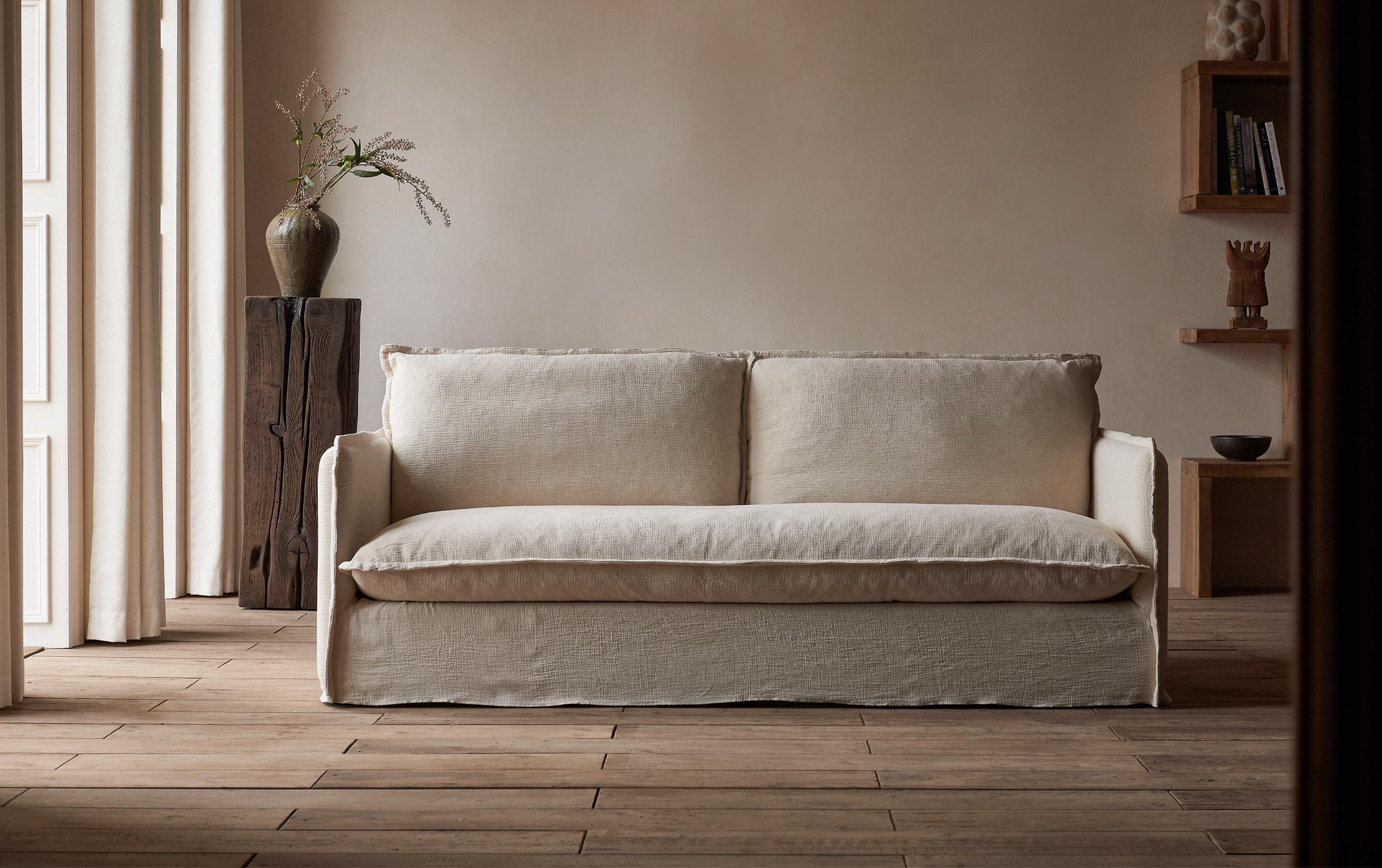 Neva Sofa – Fluffy Comfort – Sixpenny