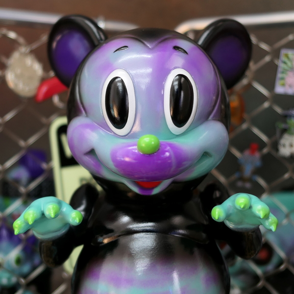 BlackBook Toyから久しぶりな「Mousezilla」新作は「Devil Marbled