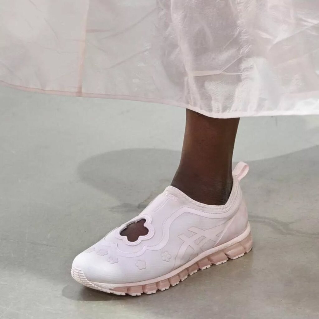 2026年発売｜Cecilie Bahnsen x ASICS GEL-QUANTUM 360 I の定価・抽選