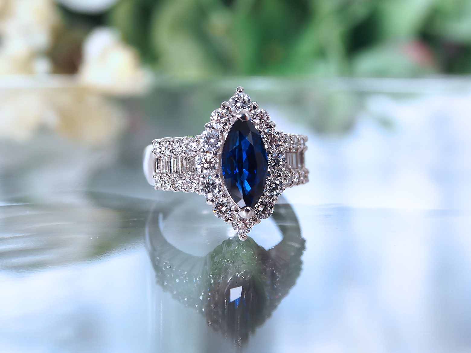 PT サファイア（スリランカ産・ロイヤルブルー）リング2.14ct/D:1.46ct