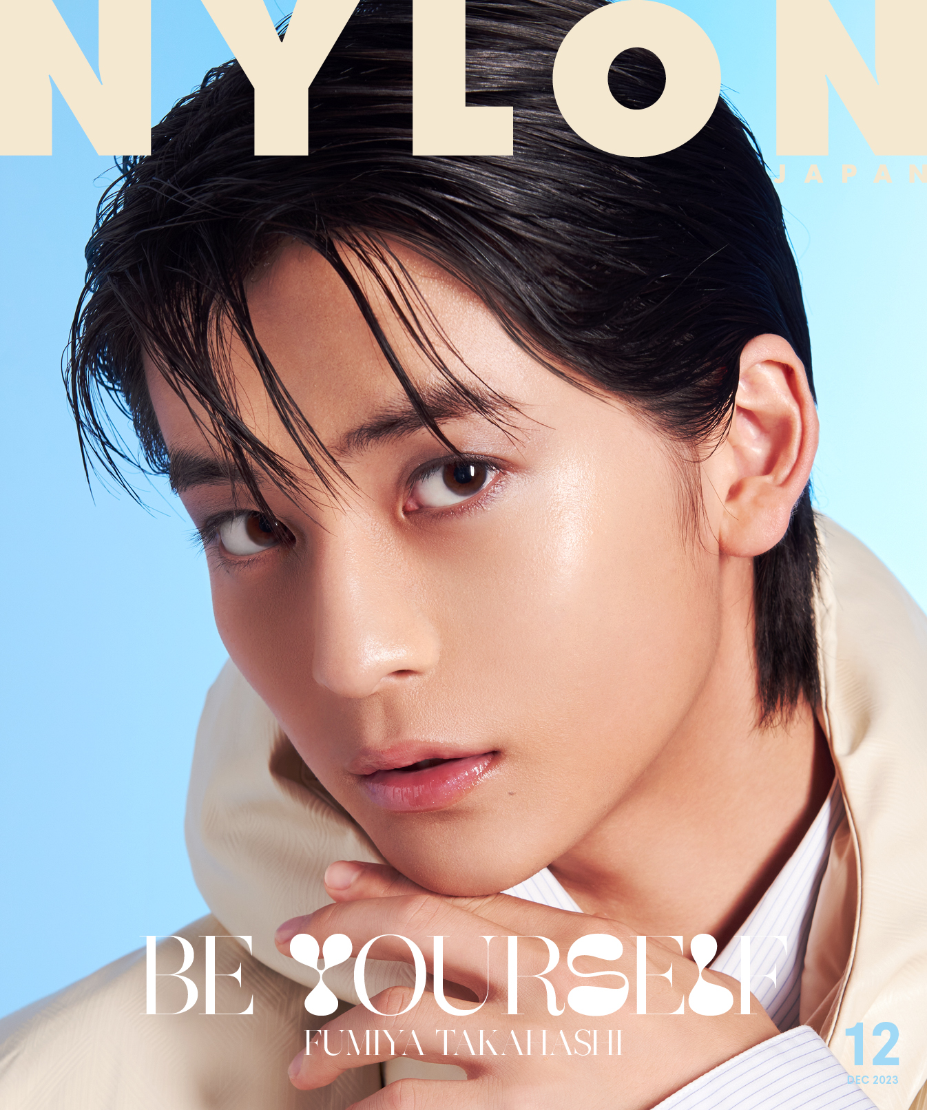 FASHION] 美しすぎる《高橋文哉》が表紙！ 雪のクリスマスに光り輝く