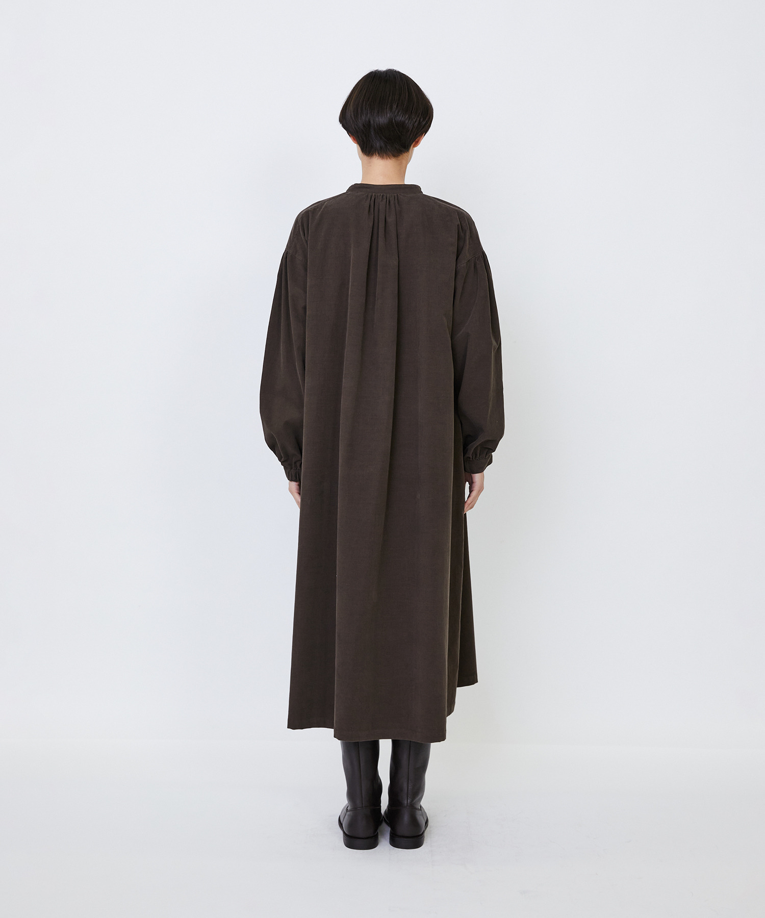 MTサイズ有り】コットン細コールスモックワンピース｜BIGI online