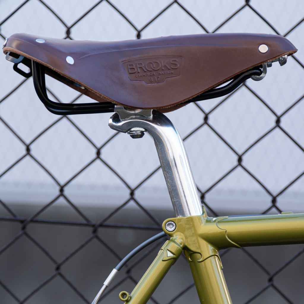 BROOKS* b17 narrow (brown) - BLUE LUG ONLINE STORE