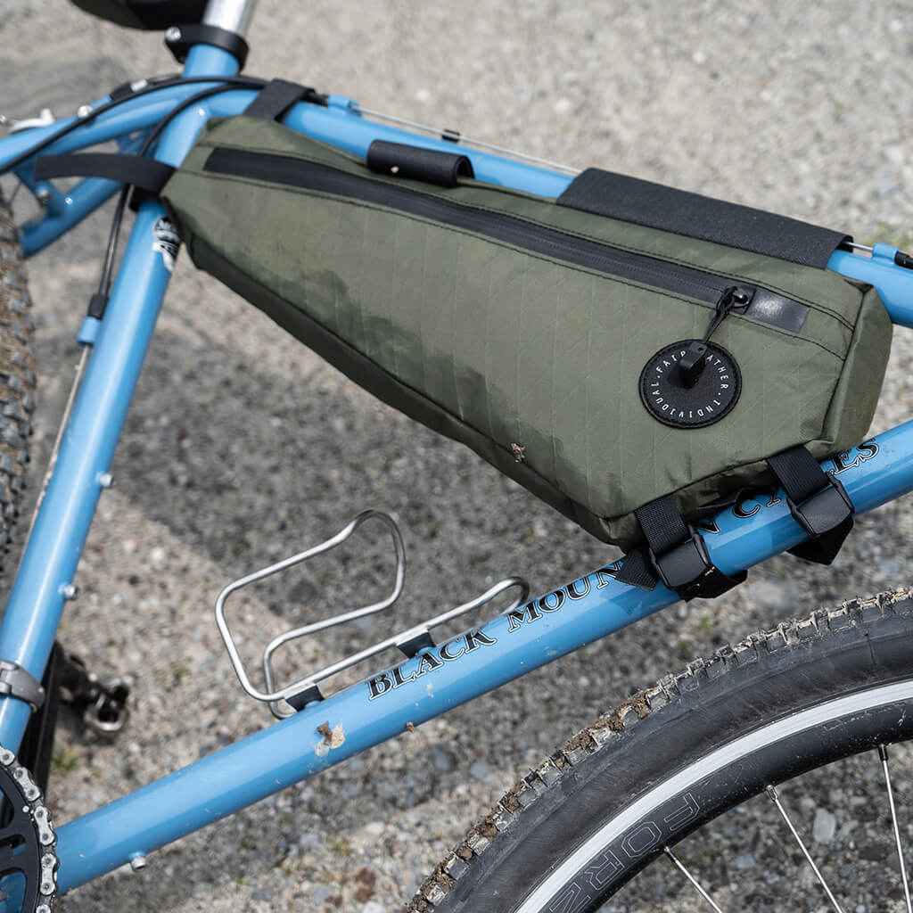 FAIRWEATHER* frame bag half (x-pac coyote) - BLUE LUG ONLINE STORE
