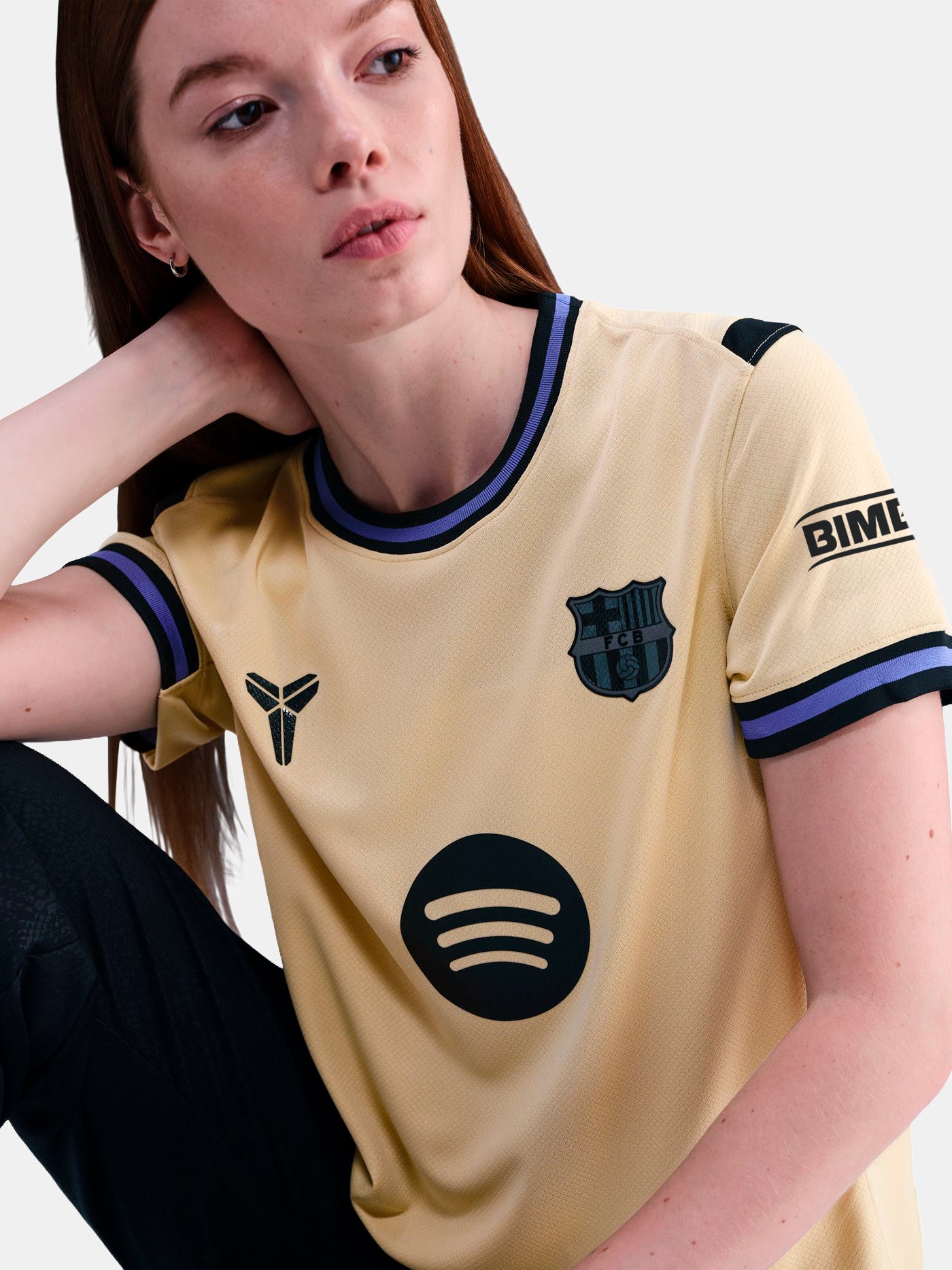 GRAHAM | Liga F Women's away jersey 25/26 FC Barcelona x Kobe