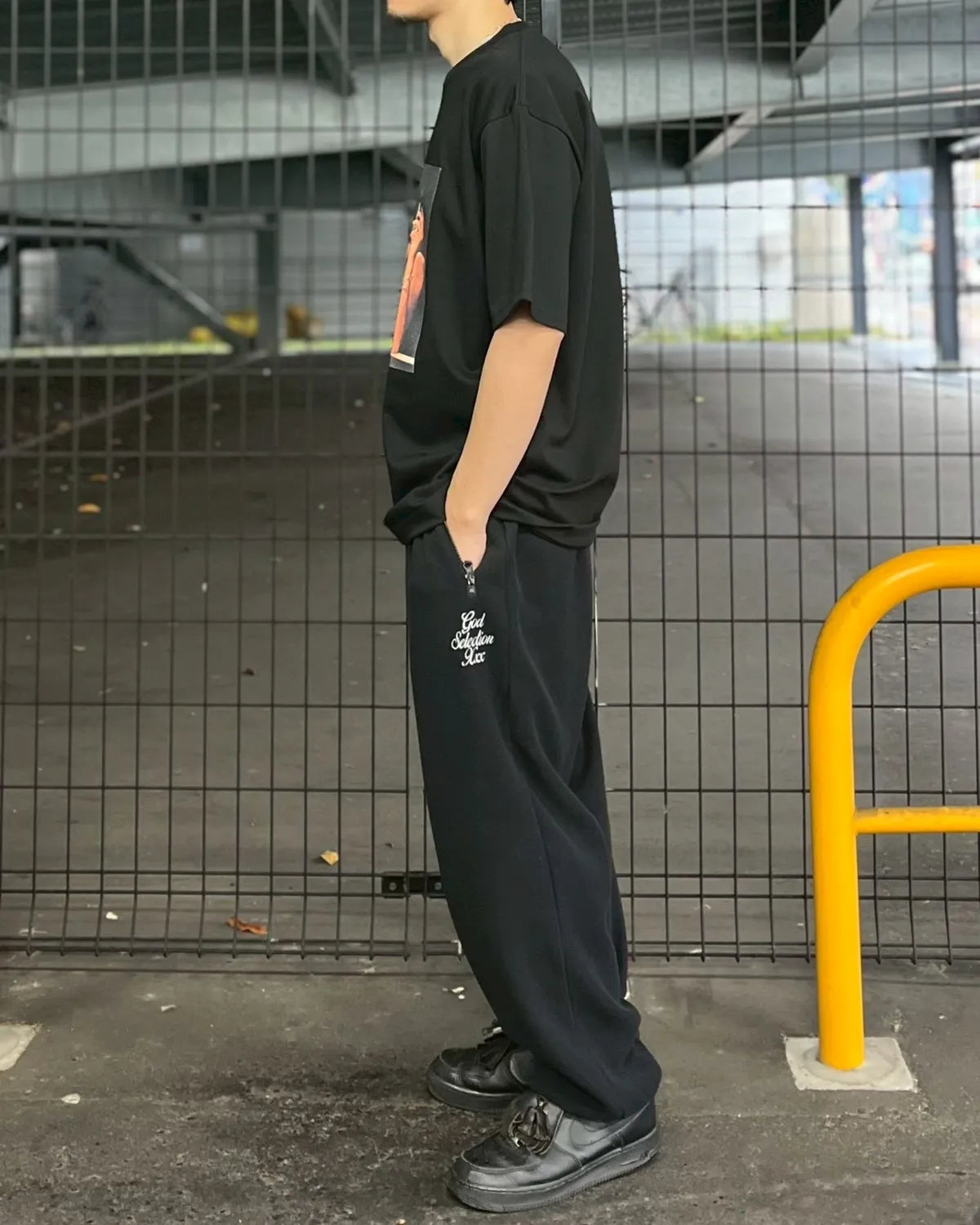 GOD SELECTION XXX(ゴッドセレクショントリプルエックス) / T-SHIRT