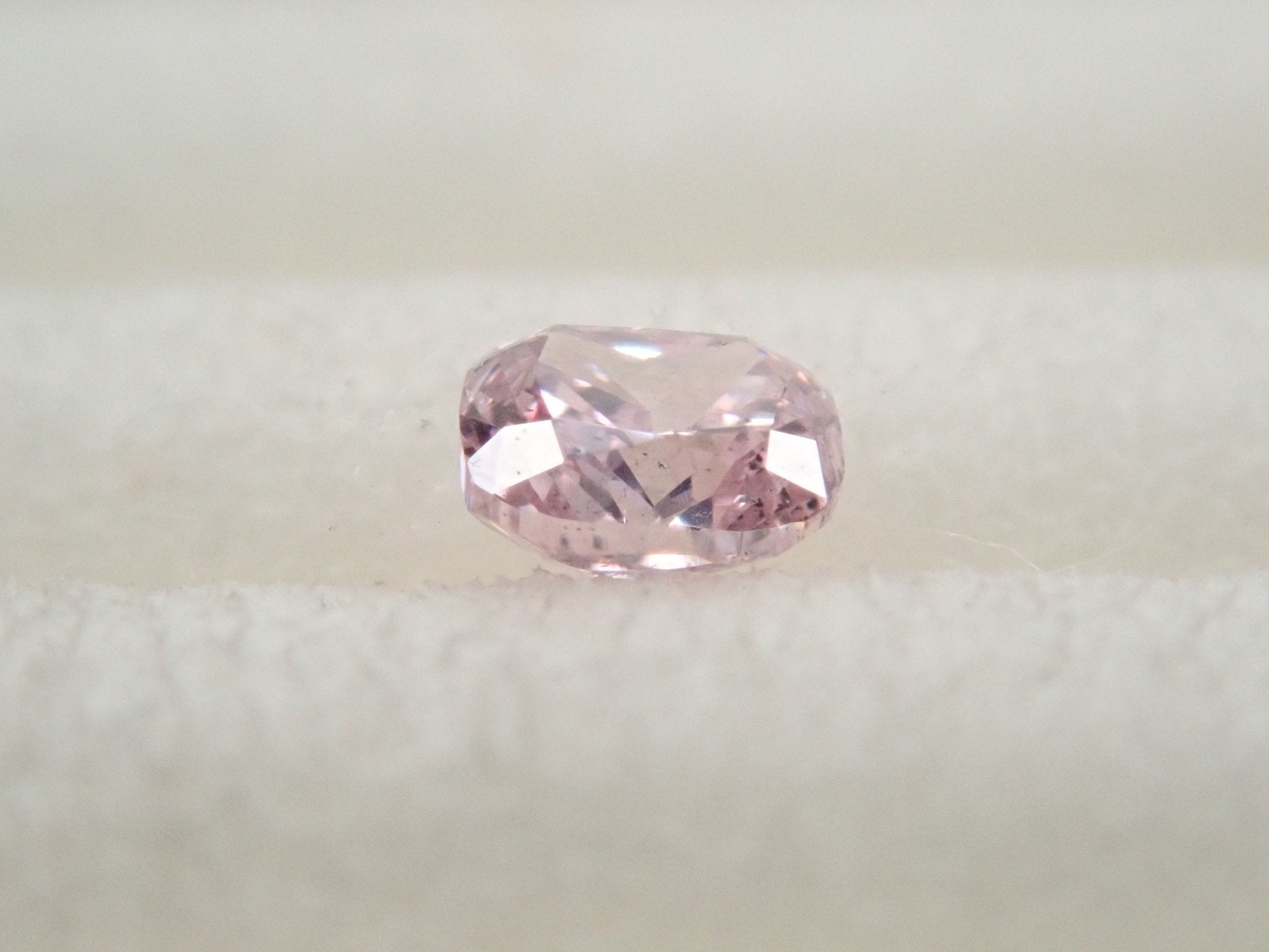 ピンクダイヤモンド 0.092ctルース(FANCY PURPLISH PINK, SI2)