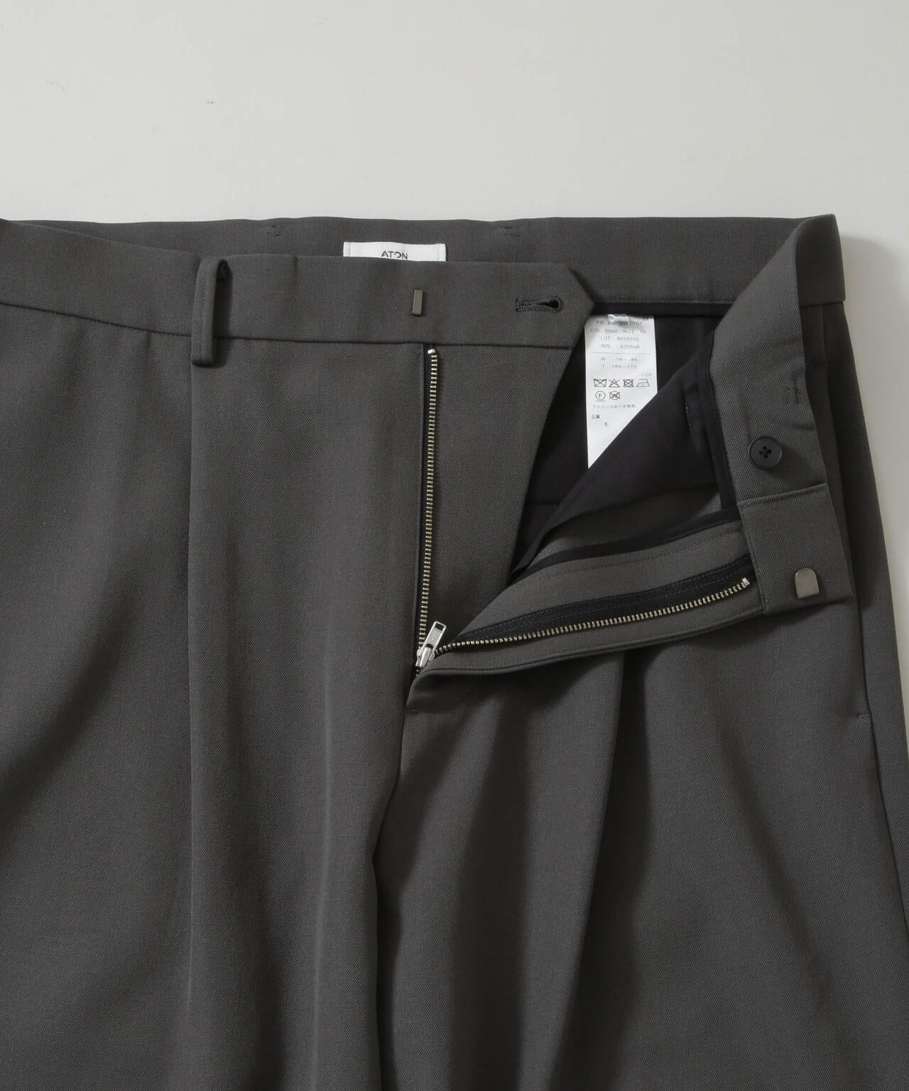 ATON/BACK SATIN STANDARD PANTS