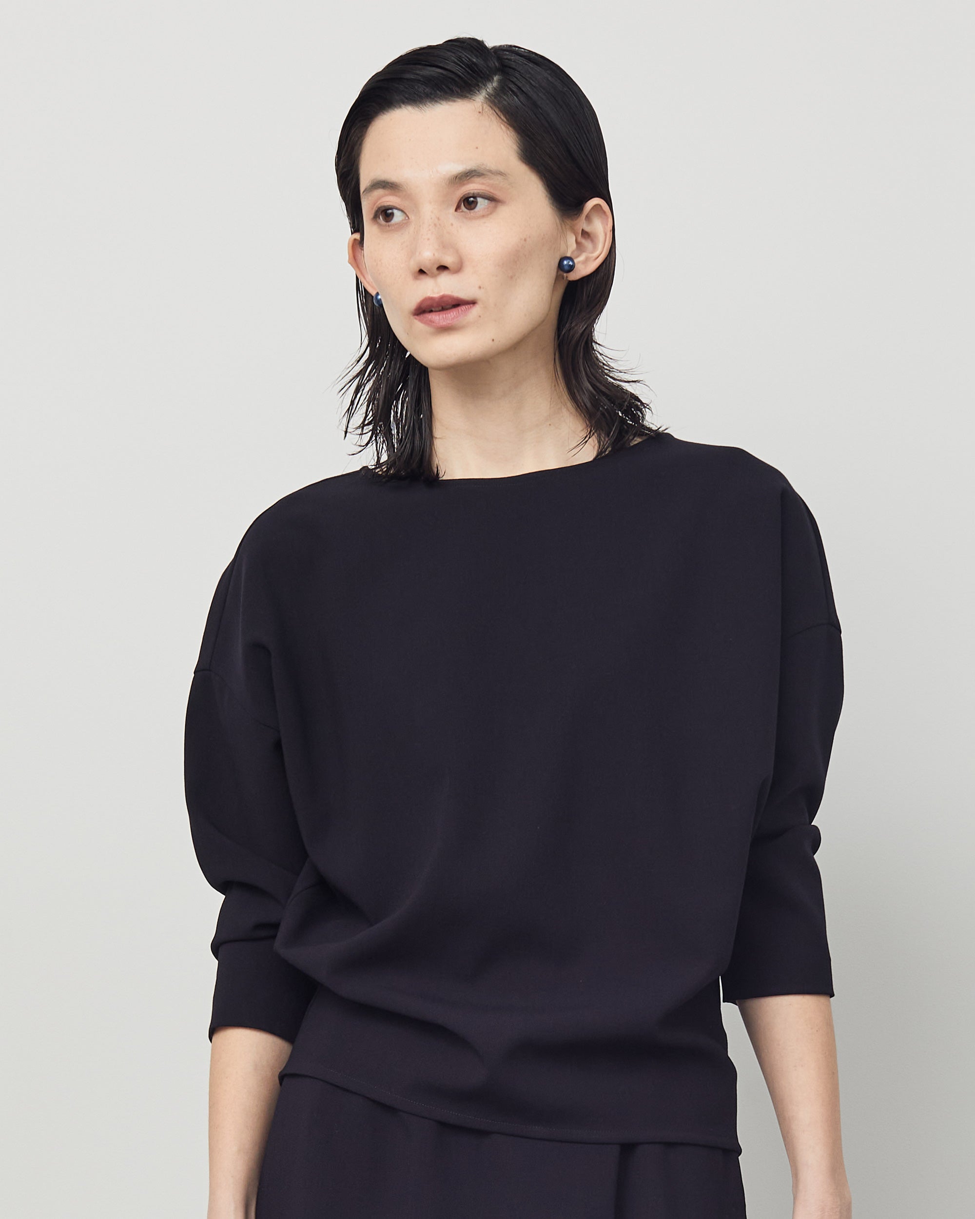 ウールライクコクーンブラウス8分袖-SOÉJU online store｜上質な大人の