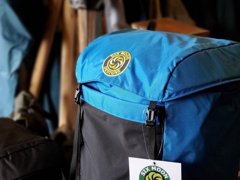 Six Moon Designs DAYBREAKER | 宗像山道具店 by GRIPS