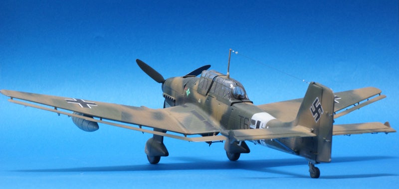 Ju87B-2 Trop （エアフィックス 1/48） | 複葉機と昆虫マクロの世界