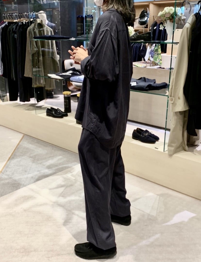 購入レビュー】COMOLI 22SS シルクパイルドローストリングパンツの
