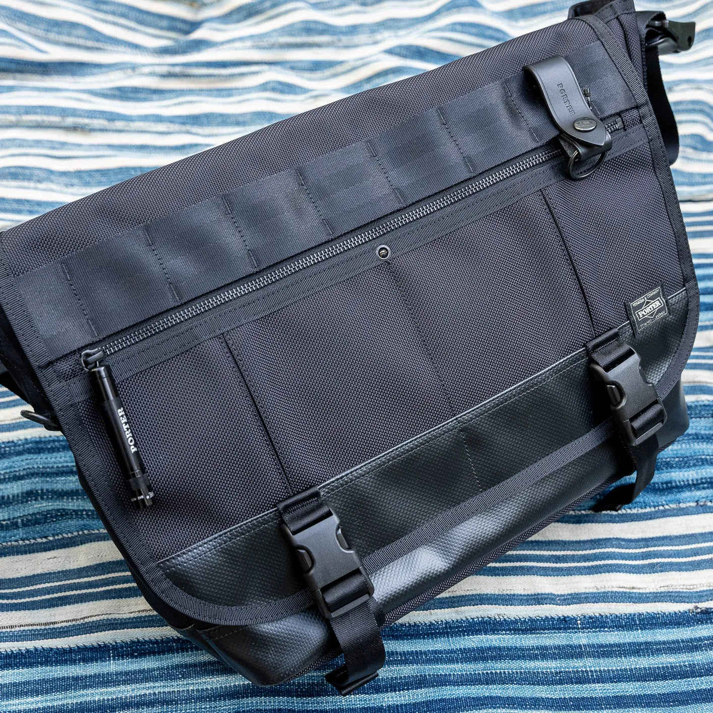 Porter Yoshida HEAT Messenger Bag - Black